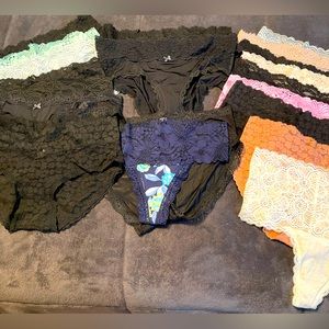Aerie lot of 20 Medium lace and silk panties. New without tags
